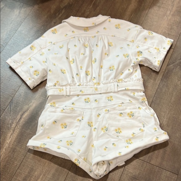 For love and lemons Waverly romper - Picture 6 of 9